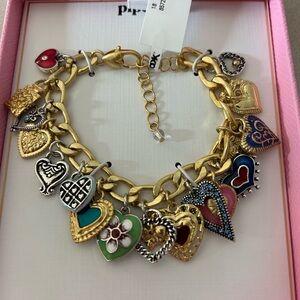 Piper-K Gold Heart Charm Bracelet with heart clasp in box (NWT) TikTok Viral